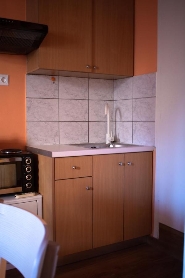 פאטרה Ryb Colour Apartment מראה חיצוני תמונה